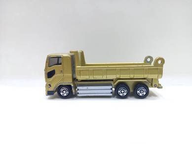 Tomica No. 101 Isuzu Giga Dump Truck Diecast Model