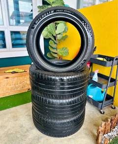 Michelin PS5 235/45/18 tahun 2025
