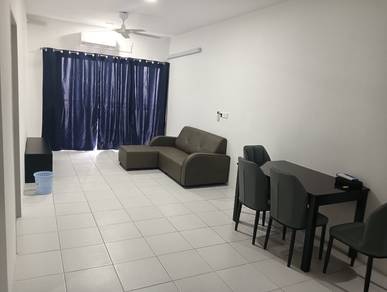 Condominium For Rent in Residensi Sateria