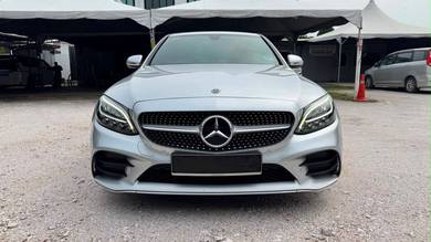 Mercedes Benz C200 AMG in Bukit Minyak, PNG