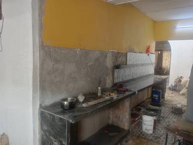 Pakar dalam kerja pembaikan dan renovasi rumah dll