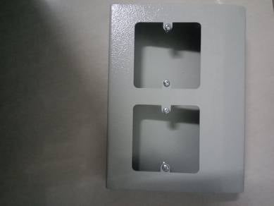 Socket metal box