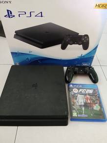 PS4 to letgo