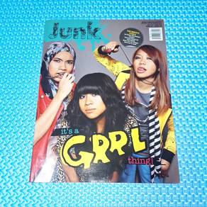 Junk Magazine June 2009 Yuna Zee Avi Hunny Madu