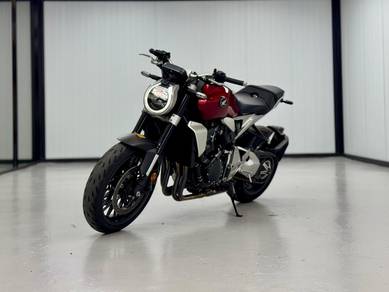 Honda CB1000R