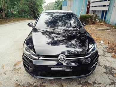 Volkswagen Golf TSI R-LINE in Desa Petaling, KUL