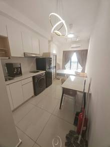 Service Residence For Rent in One Equine
