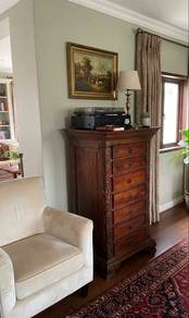 Vintage chest Drawer