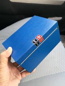 (B398) Pre Owned Big Size Blue Tissot Watch Box