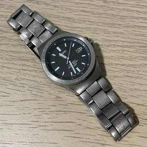 Seiko Titanium V732-0P30 Watch 100% Original Use