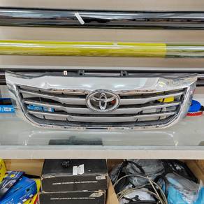 hilux Vigo champ front grill 