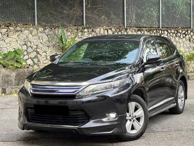 Toyota Harrier ELEGANCE in Cheras, KUL