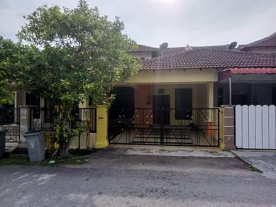 1-storey Terraced House For Sale in Klebang,MLK