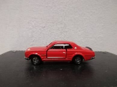 Vintage Tomica Skyline HT2000GT