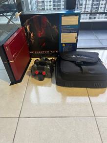 PS4 Metal Gear Solid V Limited Edition Console