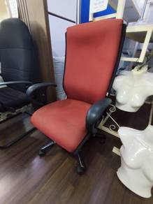 Kerusi Ofis Cantik Lagi ( Merah )