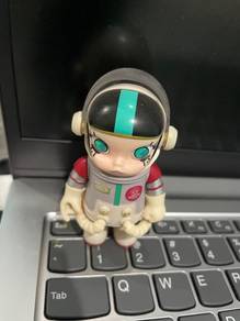 Molly space