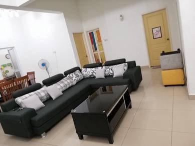 Condominium For Rent in I-Regency Condominium