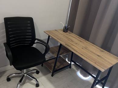 SSF Desk + Office Chair Ergonomic