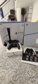 Playstation 5 Disc with 2 controller 1TB 