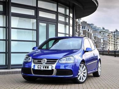Volkswagen VW Golf MK5 R32 PP Front Bumper