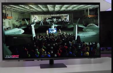 samsung 43 inch M7 monitor 