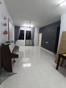 Condominium For Rent in Asia Heights