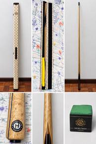 Hunter Cues Classic Pool Cue with Case and Chalk
