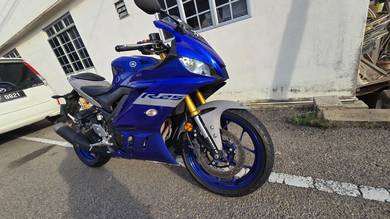 Yamaha R25