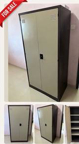 Almari Besi 2 Pintu untuk Dijual Siap Kunci