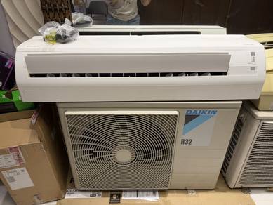 Used Daikin 2.5HP FTV60PB Aircond