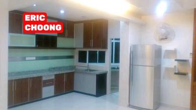 Condominium For Rent in Regency Heights