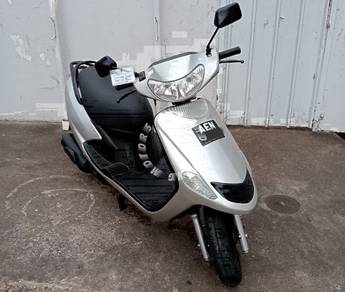 Suzuki VR125