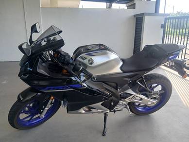Yamaha R15