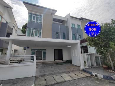 Semi-Detached House For Sale in Sungai Ara,PNG