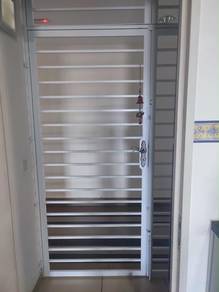 Service Residence For Sale in Meridin Bayvue
