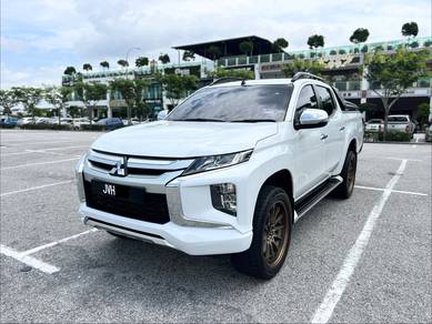 2022 Mitsubishi Triton VGT PREMIUM