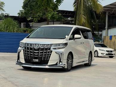 Toyota Alphard 2.5 SC in Johor Bahru, JHR