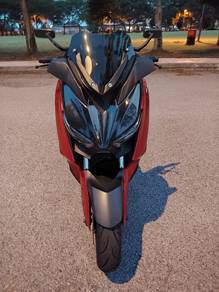 Yamaha XMAX