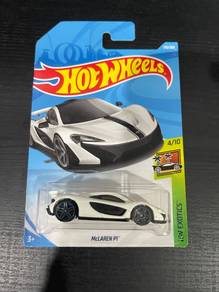 Hot Wheels McLaren P1 White