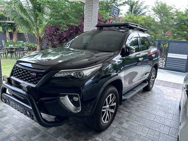 Toyota Fortuner SRZ 4X4 in Kajang, SGR
