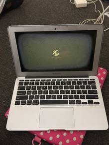 Apple Macbook Air 11-inch 2013