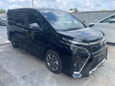Toyota Voxy ZS KIRAMEKI III in Bangi, SGR