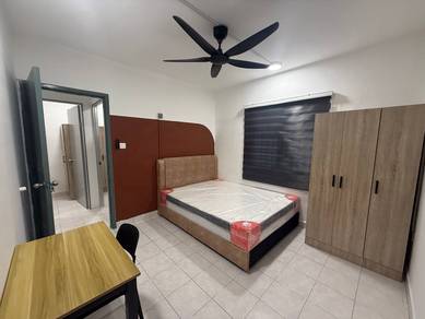Room in Damansara Perdana, SGR