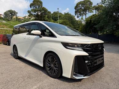 Toyota Vellfire Z PREMIER in Taman Tun Dr Ismail, KUL