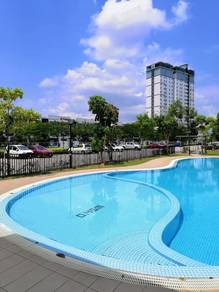 Condominium For Sale in Nusa Heights