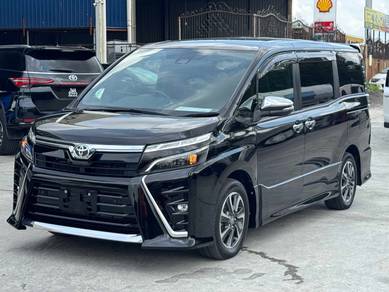 Toyota Voxy ZS KIRAMEKI III in Johor Bahru, JHR