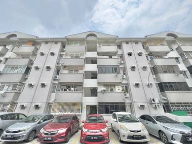 Apartment For Sale in Goodyear Court 1