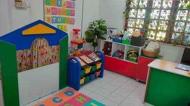 Pembantu Taska