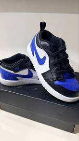 Kasut nike jordan budak untuk dijual